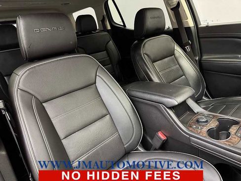 Used 2021 GMC Acadia Denali w/ Denali Ultimate Package AWD/4WD image 24