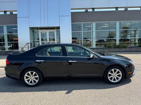 Used 2011 Ford Fusion SEL w/ 301A Rapid Spec Order Code AWD/4WD image 36