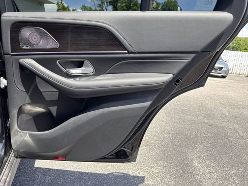 Used 2023 Mercedes-Benz GLE 450 4MATIC image 32