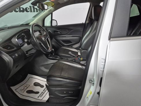 Certified 2020 Buick Encore Preferred image 9