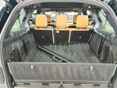 Used 2020 Land Rover Discovery HSE Luxury AWD/4WD image 29