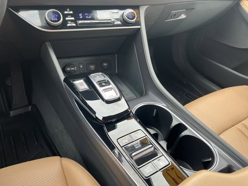 Used 2023 Hyundai Sonata Limited image 13