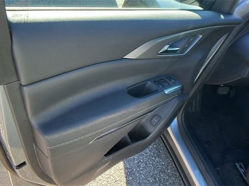 New 2026 Chevrolet Traverse LT w/ Driver Confidence Package image 11