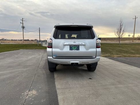 Used 2024 Toyota 4Runner SR5 image 4