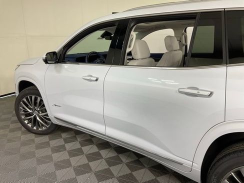 New 2026 Buick Enclave Avenir w/ Super Cruise Package image 37