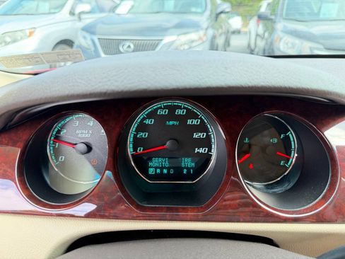 Used 2010 Buick Lucerne CX w/ CX Premium Appearance Package FWD image 22