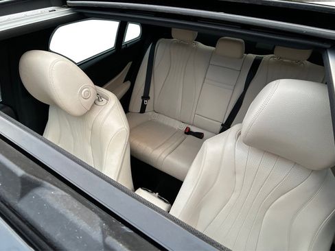 Used 2018 Mercedes-Benz E 300 image 17