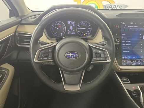Used 2025 Subaru Outback Limited AWD/4WD image 14