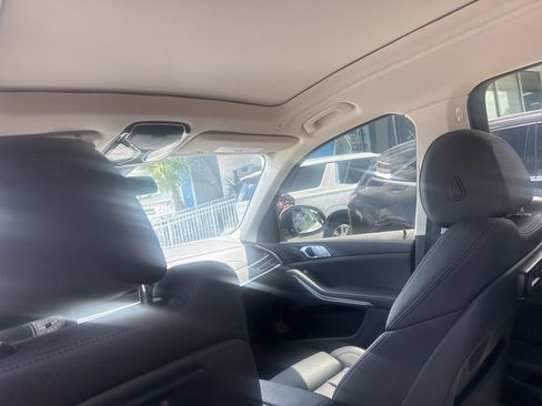 Used 2021 BMW X7 xDrive40i AWD/4WD image 13