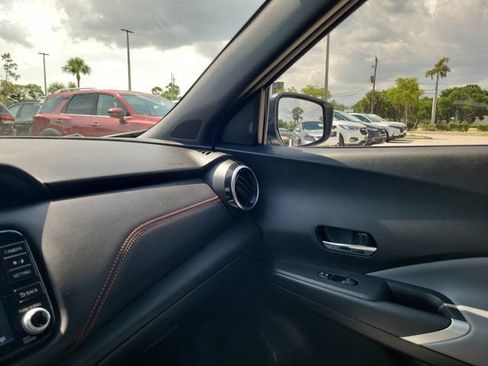 Certified 2024 Nissan Kicks SR w/ SR Premium Package FWD image 29
