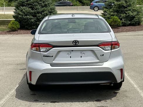 Used 2024 Toyota Corolla LE FWD image 4