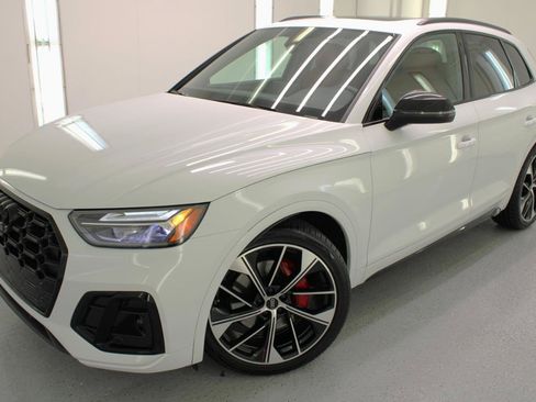 Used 2023 Audi SQ5 Premium Plus w/ Premium Plus Package AWD/4WD image 28
