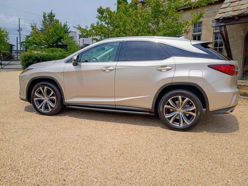Used 2017 Lexus RX 350 AWD w/ Premium Package image 9