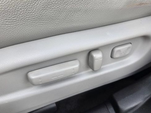 Used 2016 Honda Pilot Touring image 21