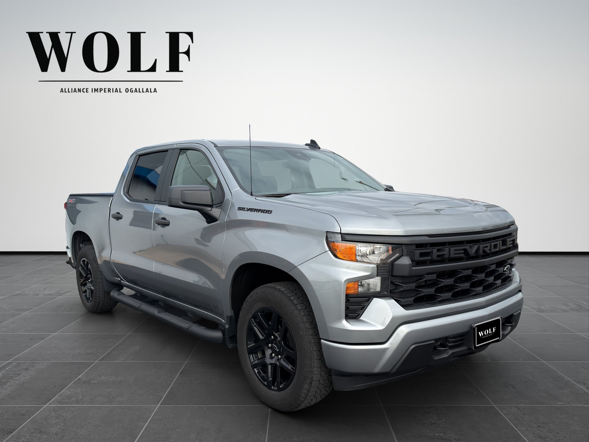 Used 2023 Chevrolet Silverado 1500 Custom w/ 2.7L Blackout Package AWD/4WD image 1