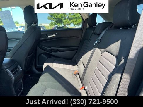 Used 2022 Ford Edge SE w/ Black Appearance Package AWD/4WD image 10