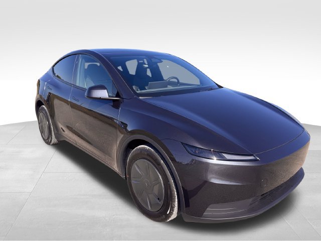 Used 2026 Tesla Model Y AWD image 8