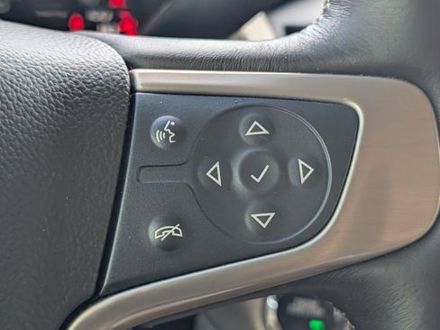 Used 2015 GMC Yukon Denali w/ Open Road Package image 18