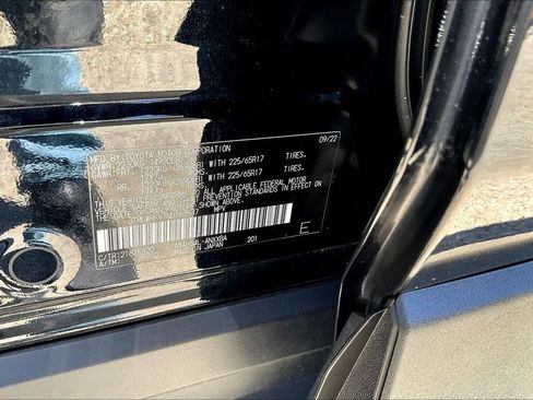 Used 2022 Toyota RAV4 LE AWD/4WD image 20