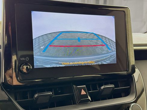 Certified 2023 Toyota Corolla LE w/ LE Convenience Package image 11