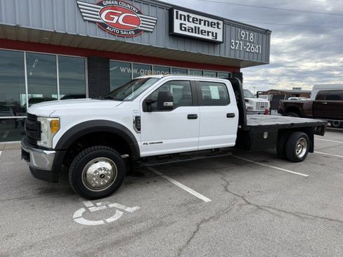Used 2017 Ford F550 4x4 Crew Cab Super Duty image 1