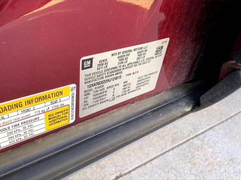 Used 2017 Chevrolet Traverse LT image 33