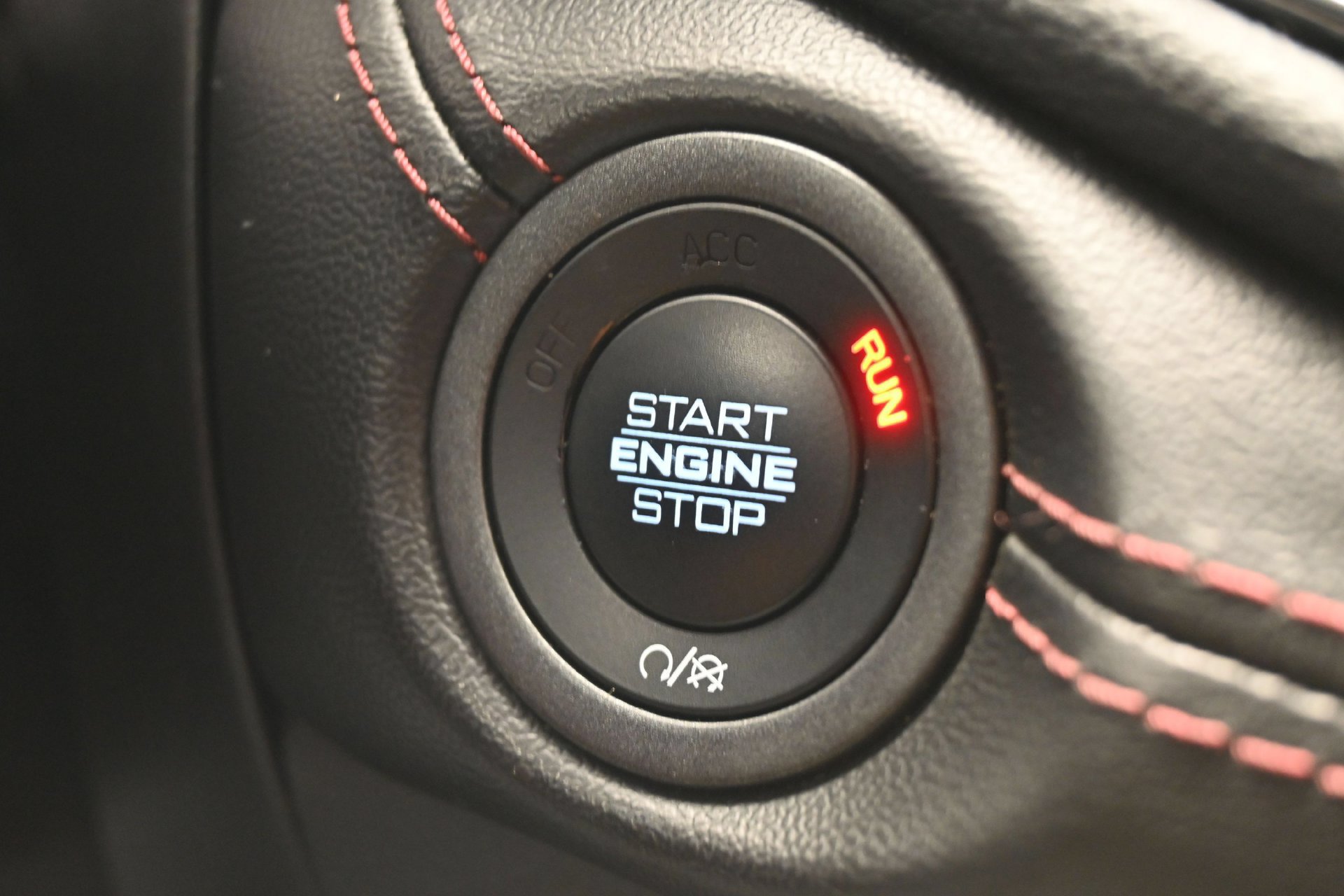 Used 2022 Dodge Durango R/T w/ Blacktop Package AWD/4WD image 44
