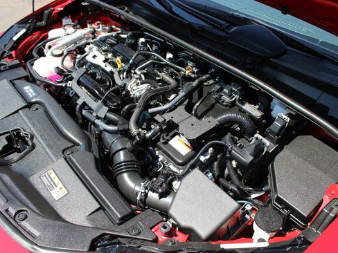 Used 2023 Toyota Prius Prime FWD image 38