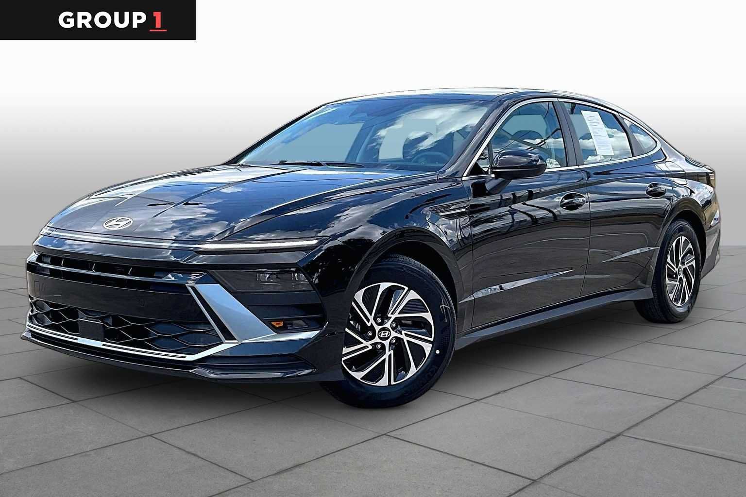 Certified 2026 Hyundai Sonata Blue FWD image 1