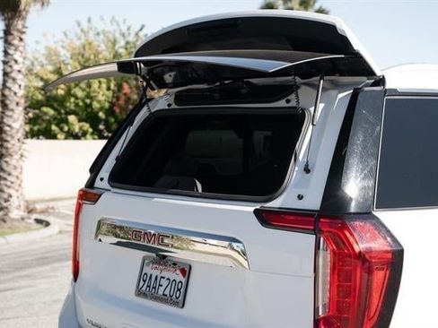 Used 2022 GMC Yukon XL SLE w/ Gmc Pro Safety Plus Package image 48