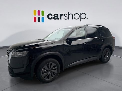 Used 2022 Nissan Pathfinder SV image 1