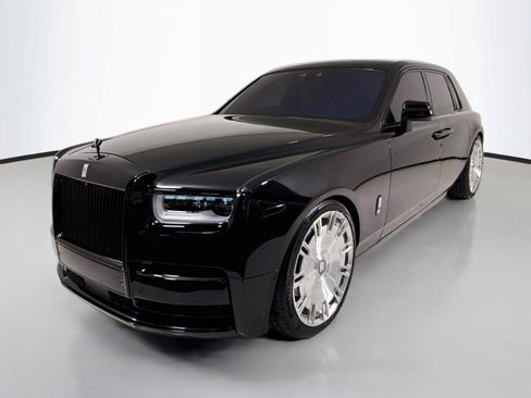 Used 2019 Rolls-Royce Phantom Sedan RWD image 10