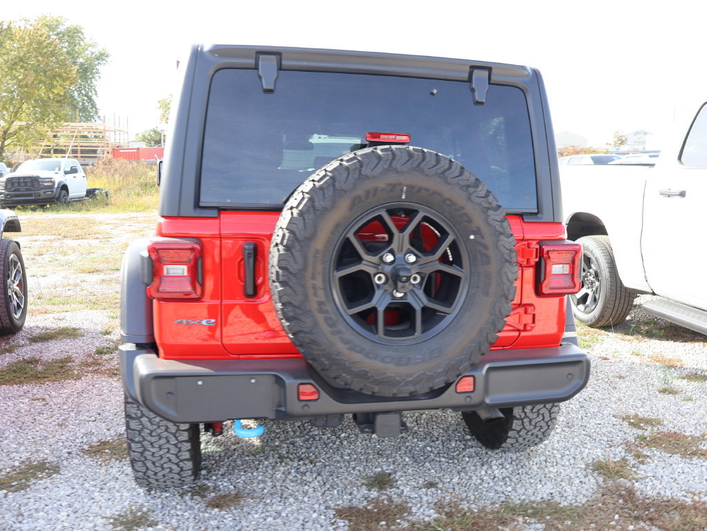 Used 2024 Jeep Wrangler Unlimited AWD/4WD image 20