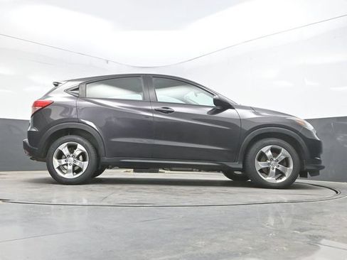Used 2017 Honda HR-V LX image 43