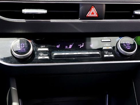 Used 2023 Hyundai Sonata SEL w/ Convenience Package FWD image 17