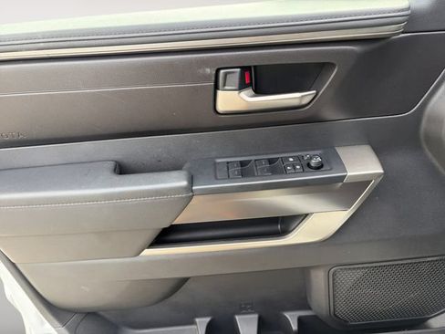 Used 2025 Toyota Sequoia SR5 AWD/4WD image 10