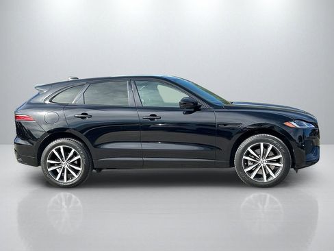 Used 2024 Jaguar F-PACE R-Dynamic S image 4