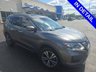 Used 2019 Nissan Rogue SV w/ Sun & Sound Touring Package
