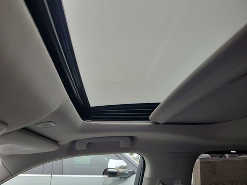 New 2026 Toyota Highlander XLE AWD/4WD image 19