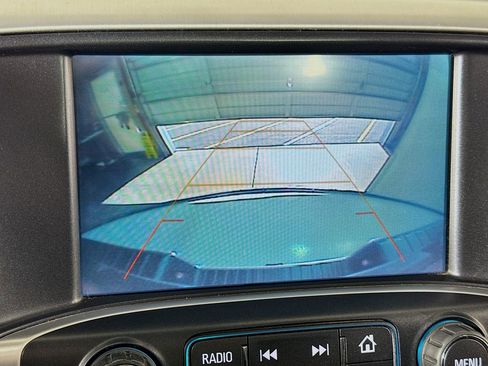 Used 2018 GMC Sierra 1500 SLE w/ SLE Value Package image 32