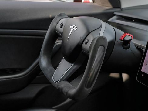 Used 2019 Tesla Model 3 Performance image 21