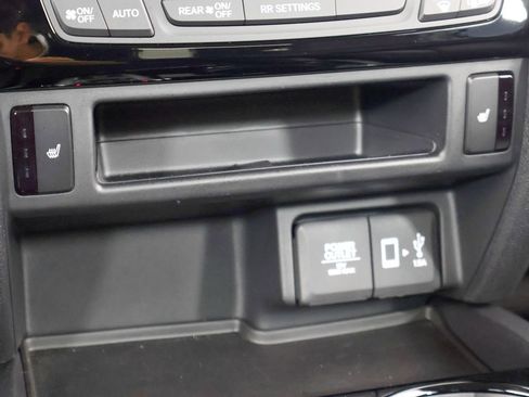 Used 2020 Honda Ridgeline RTL-E image 38