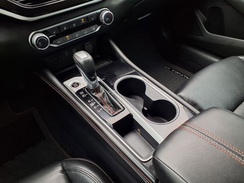 Used 2024 Nissan Altima 2.5 SR w/ SR Premium Package image 16