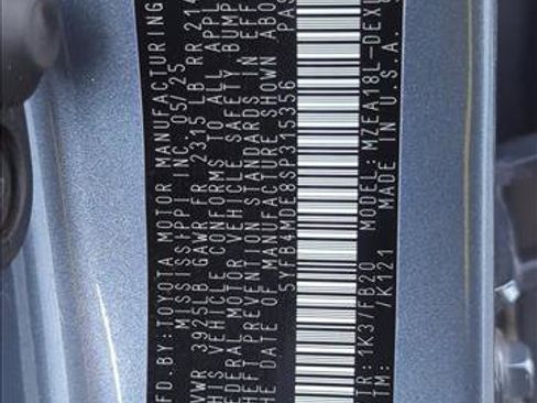 Used 2025 Toyota Corolla LE image 27