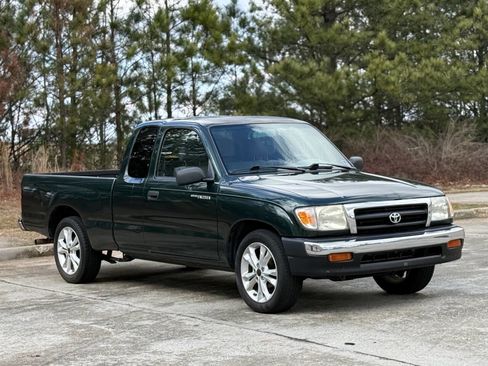 Used 1999 Toyota Tacoma 2WD Xtracab image 3