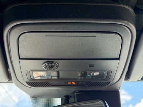 Used 2022 Ford Bronco Outer Banks image 21