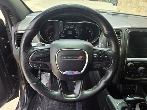 Used 2018 Dodge Durango R/T w/ Blacktop Package RWD image 13