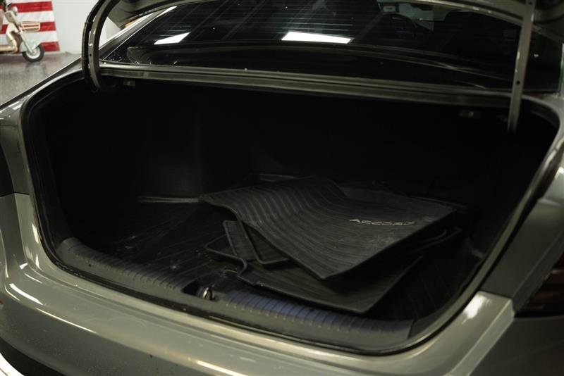 Used 2025 Honda Accord SE image 7