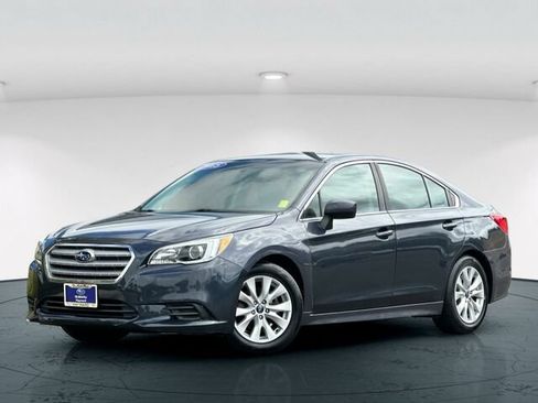 Used 2015 Subaru Legacy 2.5i Premium AWD/4WD image 2