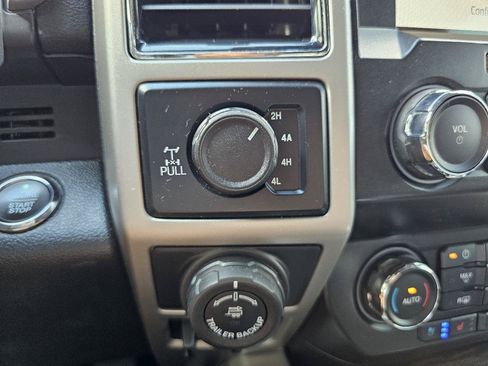 Used 2020 Ford F150 Lariat AWD/4WD image 45